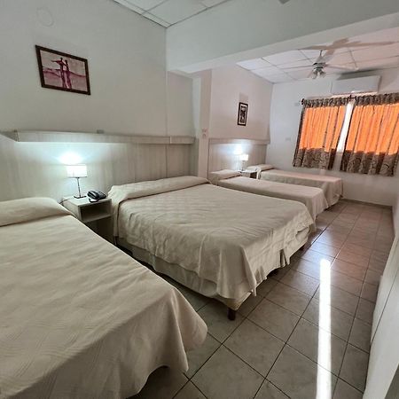 Hotel Confianza Corrientes Eksteriør billede