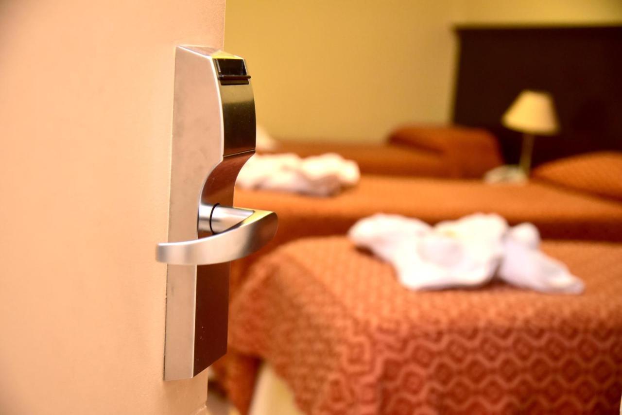 Hotel Confianza Corrientes Eksteriør billede