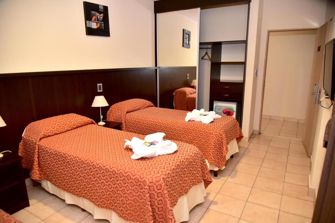 Hotel Confianza Corrientes Eksteriør billede