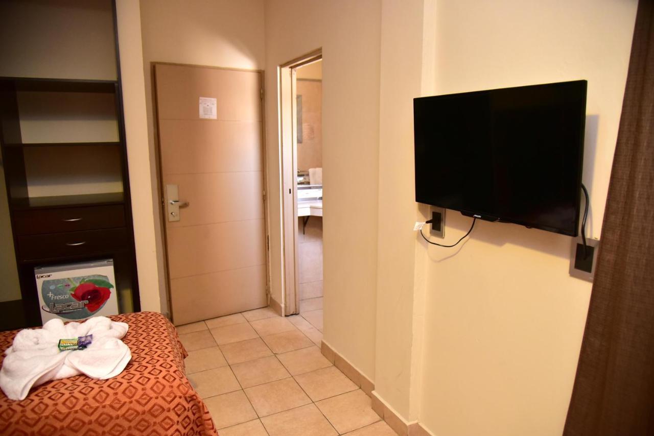 Hotel Confianza Corrientes Eksteriør billede
