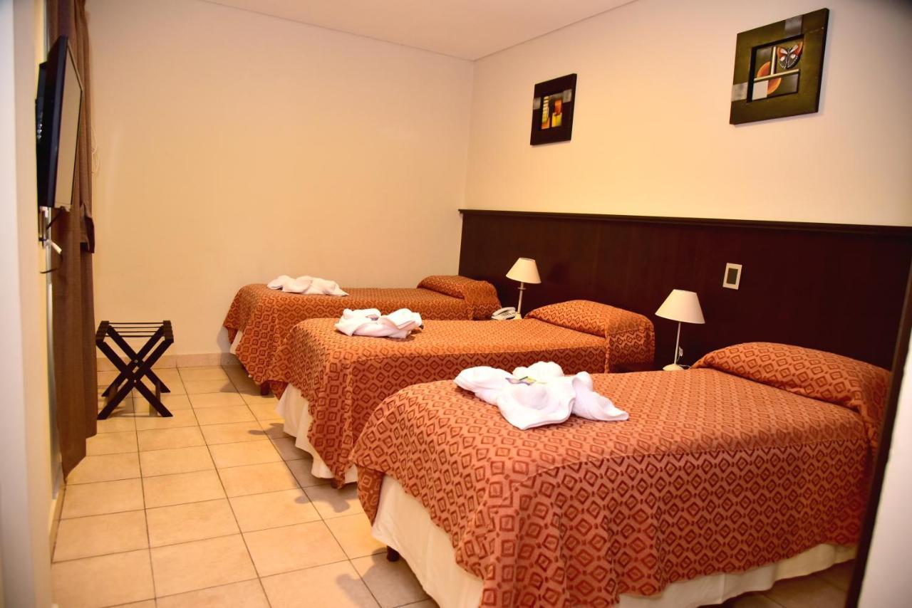 Hotel Confianza Corrientes Eksteriør billede